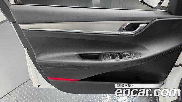 Hyundai Grandeur (IG) 2.5 Premium Choice 2020 — фото 24