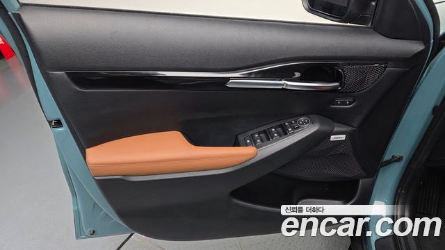 Kia Seltos Gasoline 1.6 Turbo 2WD Gravity 2023 — фото 24