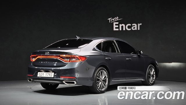Hyundai Grandeur (IG) 3.0 Exclusive Special 2019 — фото 2