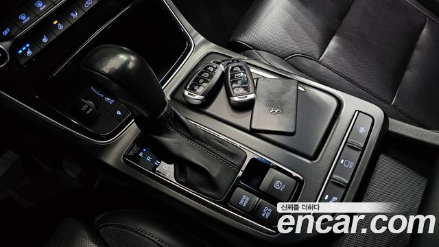 Hyundai Grandeur (IG) 3.0 Exclusive Special 2019 — фото 9