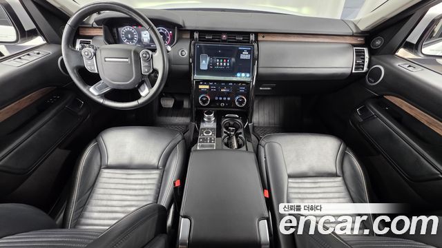 Land Rover Discovery 5 3.0 TD6 HSE Luxury 2018 — фото 7