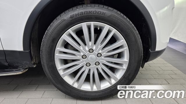 Land Rover Discovery 5 3.0 TD6 HSE Luxury 2018 — фото 21