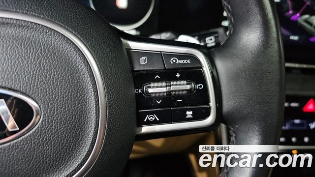 Kia Carnival (IV) Gasoline 9-Seater Signature 2021 — фото 16