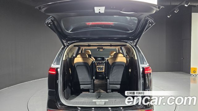 Kia Carnival (IV) Gasoline 9-Seater Signature 2021 — фото 20