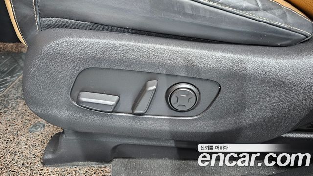 Kia Carnival (IV) Gasoline 9-Seater Signature 2021 — фото 28