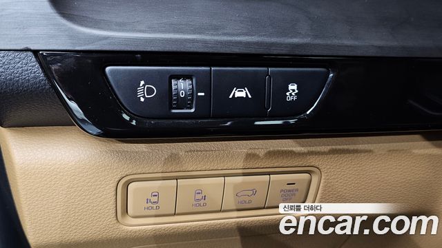 Kia Carnival (IV) Gasoline 9-Seater Signature 2021 — фото 30