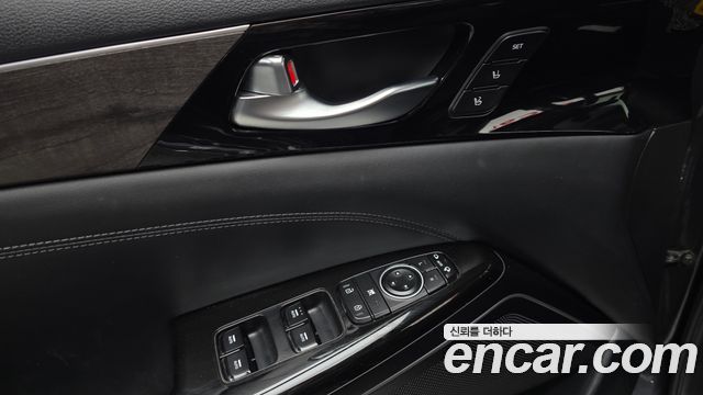 Kia K7 Premier 2.5 GDI Noblesse 2020 — фото 12