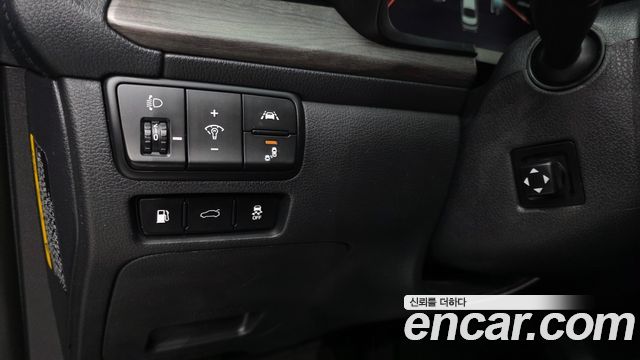 Kia K7 Premier 2.5 GDI Noblesse 2020 — фото 13