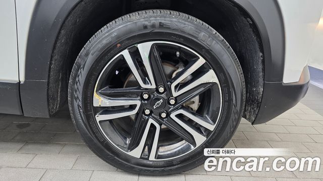 Chevrolet Trailblazer 1.3 Turbo 2WD Activ 2022 — фото 21