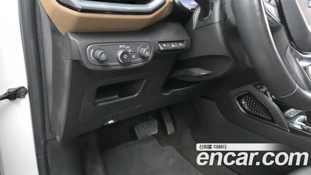 Chevrolet Trailblazer 1.3 Turbo 2WD Activ 2022 — фото 28