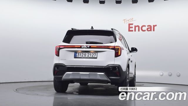 Kia Seltos Gasoline 1.6 Turbo 2WD Signature 2023 — фото 4