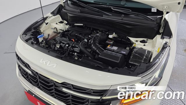 Kia Seltos Gasoline 1.6 Turbo 2WD Signature 2023 — фото 6