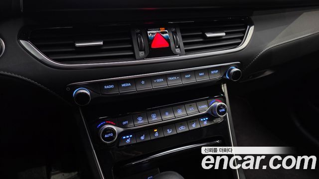 Hyundai Grandeur (IG) 3.0 Exclusive Special 2019 — фото 22