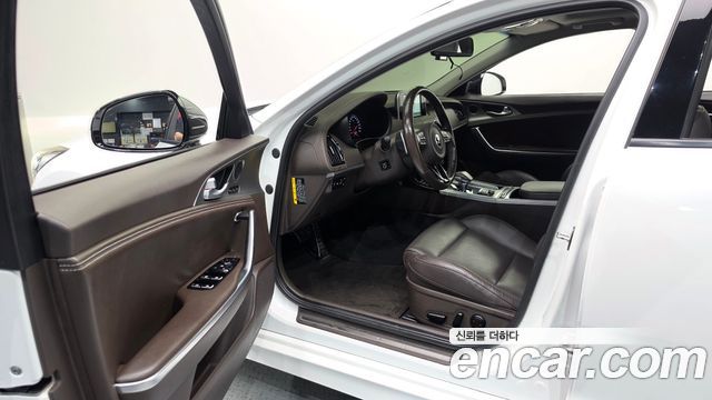 Kia Stinger 2.2 Diesel 2WD Dream Edition 2018 — фото 10