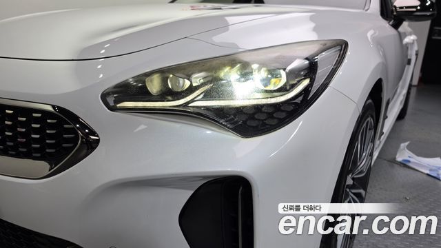 Kia Stinger 2.2 Diesel 2WD Dream Edition 2018 — фото 28