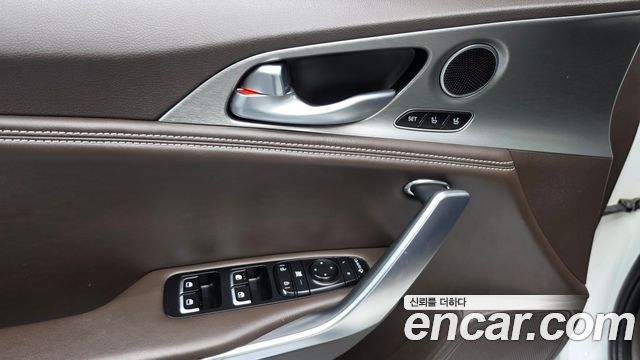 Kia Stinger 2.2 Diesel 2WD Dream Edition 2018 — фото 36