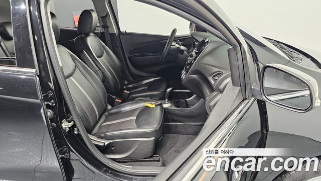 Chevrolet Spark LT 2019 — фото 10