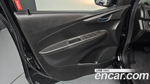 Chevrolet Spark LT 2019 — фото 24