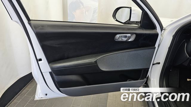 Hyundai Ioniq 6 Long Range Exclusive + 2023 — фото 24