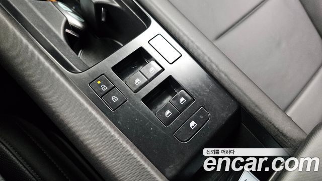 Hyundai Ioniq 6 Long Range Exclusive + 2023 — фото 29