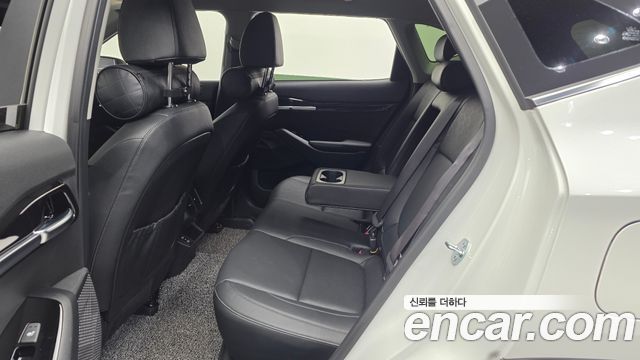 Kia Seltos Gasoline 1.6 Turbo 2WD Signature 2025 — фото 12