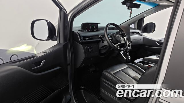 Hyundai Staria Cargo 5-Seater Modern 2023 — фото 10