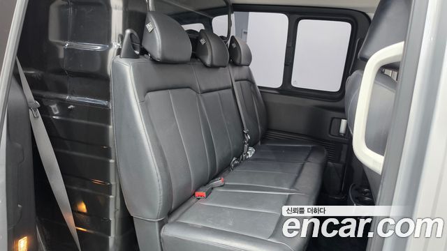 Hyundai Staria Cargo 5-Seater Modern 2023 — фото 11