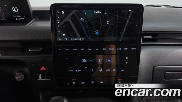 Hyundai Staria Cargo 5-Seater Modern 2023 — фото 12