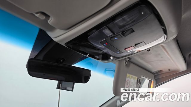 Hyundai Staria Cargo 5-Seater Modern 2023 — фото 20
