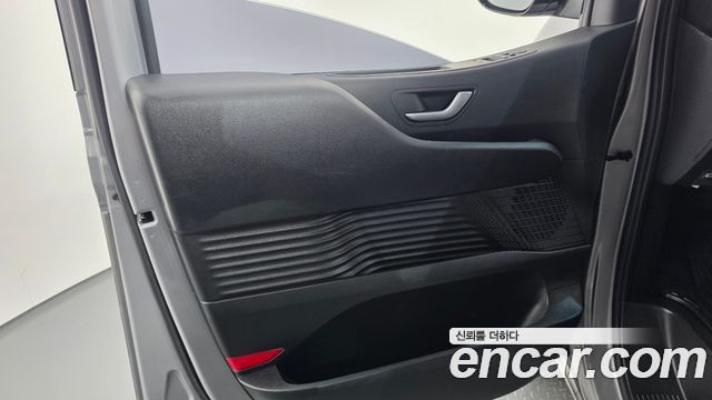 Hyundai Staria Cargo 5-Seater Modern 2023 — фото 24