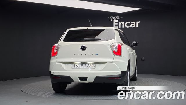 KG Mobility (SsangYong) Tivoli Diesel TX 2WD 2016 — фото 4