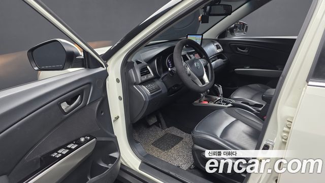 KG Mobility (SsangYong) Tivoli Diesel TX 2WD 2016 — фото 10