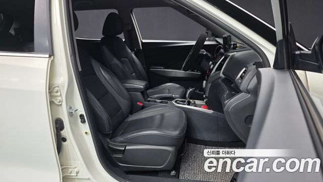KG Mobility (SsangYong) Tivoli Diesel TX 2WD 2016 — фото 11