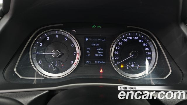 Hyundai Sonata (DN8) 2.0 LPG(rental car) Smart 2020 — фото 8