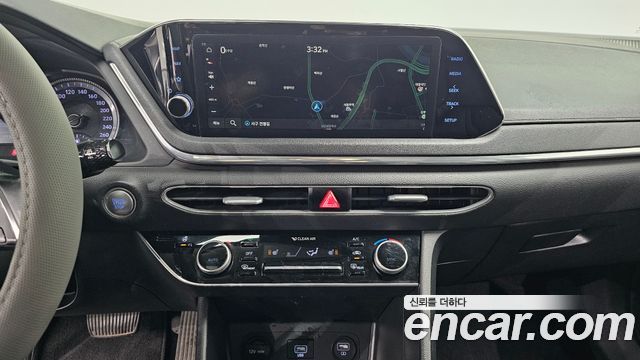 Hyundai Sonata (DN8) 2.0 LPG(rental car) Smart 2020 — фото 13