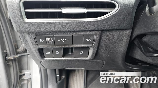 Hyundai Sonata (DN8) 2.0 LPG(rental car) Smart 2020 — фото 15