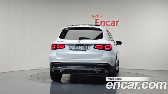 Mercedes-Benz GLC-Class (X253) GLC300 4MATIC 2020 — фото 4