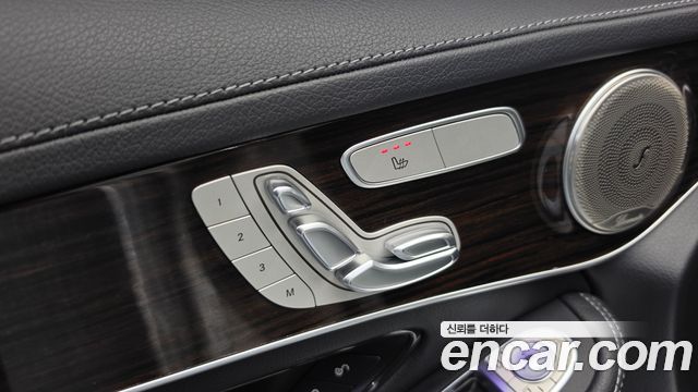 Mercedes-Benz GLC-Class (X253) GLC300 4MATIC 2020 — фото 36