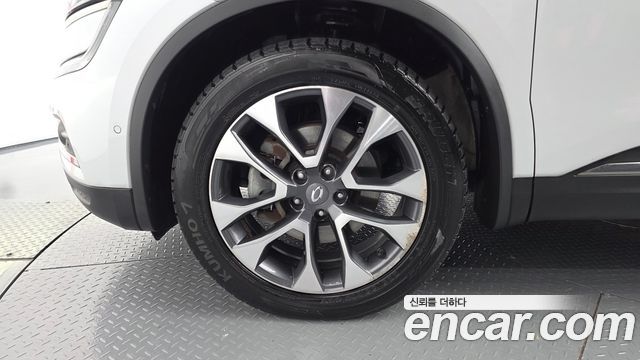 Renault Korea QM6 Diesel 2WD RE Signature 2017 — фото 5