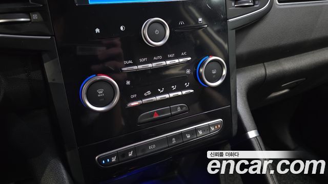 Renault Korea QM6 Diesel 2WD RE Signature 2017 — фото 17
