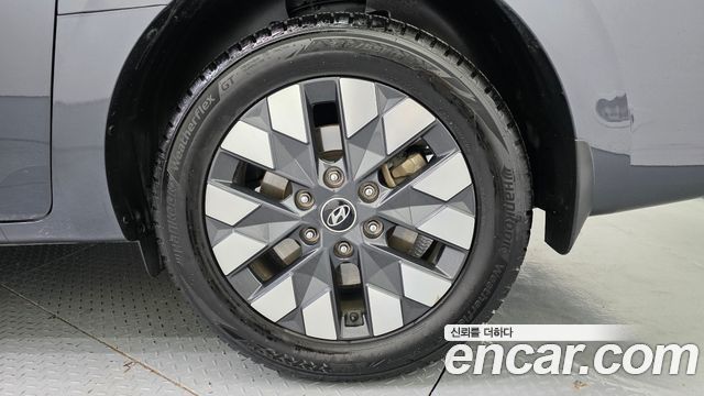 Hyundai Staria Cargo 3-Seater Modern 2022 — фото 21