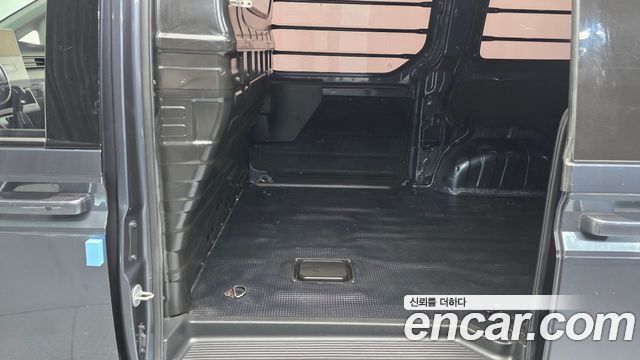 Hyundai Staria Cargo 3-Seater Modern 2022 — фото 26