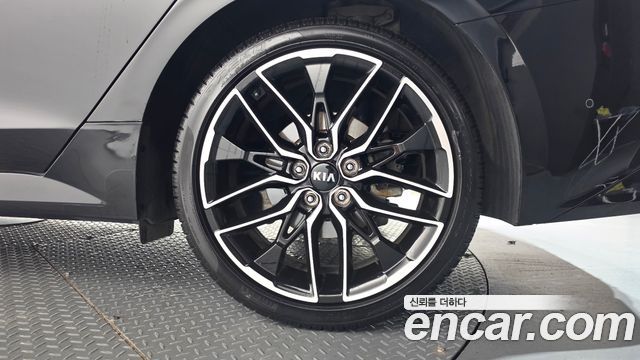 Kia K5 (III) 1.6 Turbo Signature 2020 — фото 21