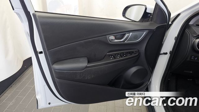 Hyundai Kona Electric Modren 2020 — фото 24