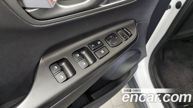 Hyundai Kona Electric Modren 2020 — фото 32