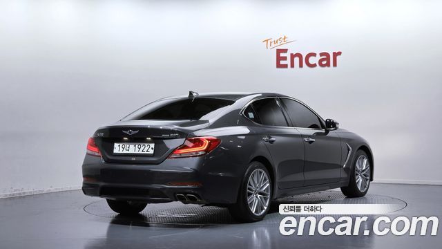Genesis G70 2.0T AWD Elite 2019 — фото 2