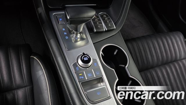 Genesis G70 2.0T AWD Elite 2019 — фото 9