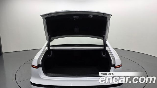 Hyundai Grandeur (GN7) 3.5 Gasoline 2WD Calligraphy 2023 — фото 20