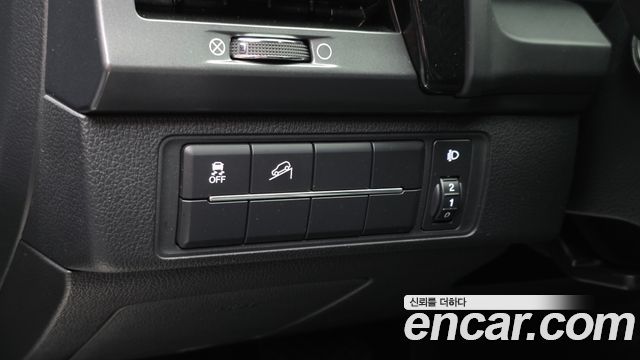 KG Mobility (SsangYong) Rexton Sports Diesel 2.2 4WD Prestige 2021 — фото 29