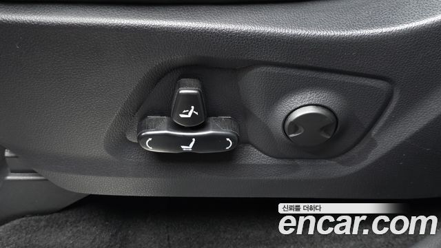 KG Mobility (SsangYong) Rexton Sports Diesel 2.2 4WD Prestige 2021 — фото 31